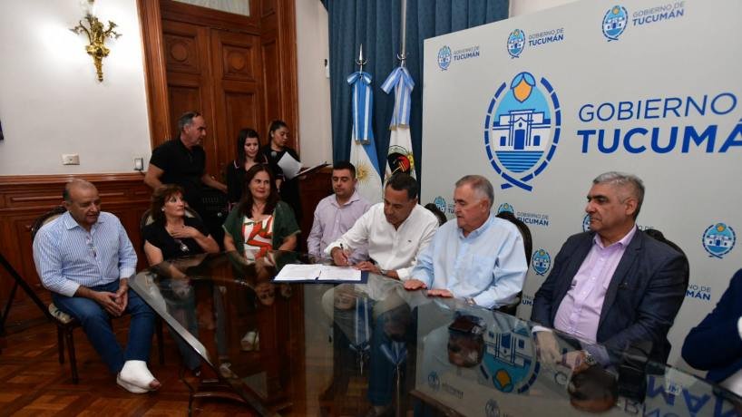 Amado: “En Tucumán, el ajuste no pasa por los trabajadores”