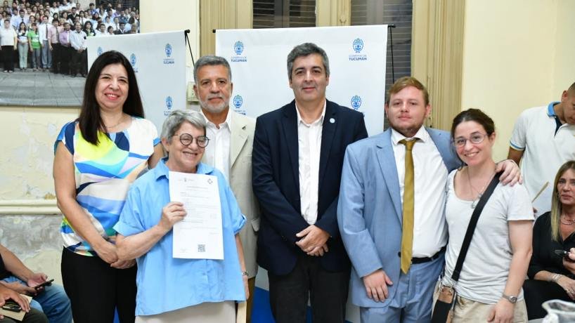 Fiscalía de Estado entregó el certificado 700 de personería jurídica