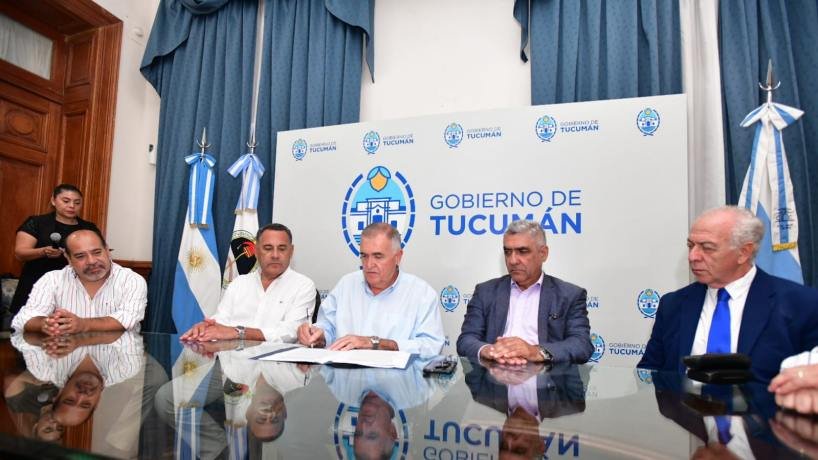 Jaldo acordó la recomposición salarial con ATEPySS