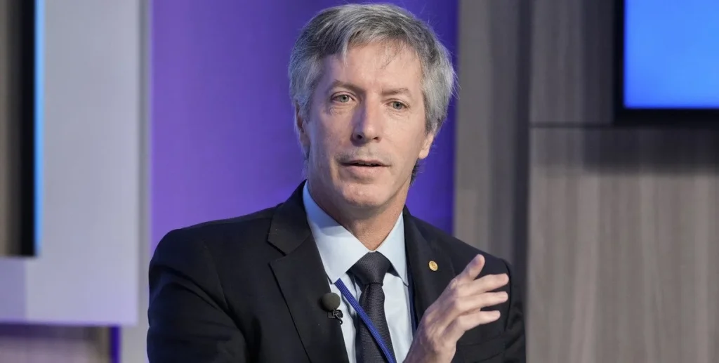 Bausili aclaró por qué las billeteras digitales dejaron de ofrecer dólar oficial: ahora “no estaban autorizadas”