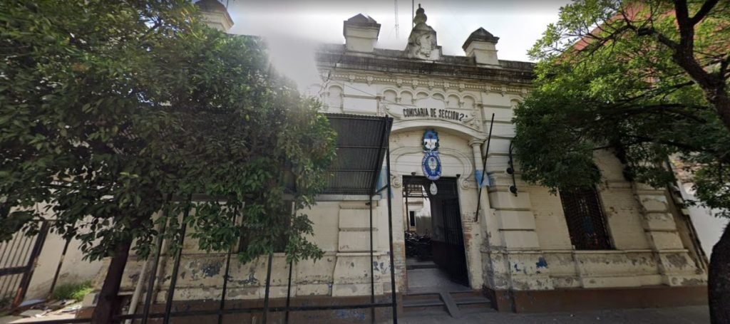 Ante el peligro de derrumbe por su estado avanzado de deterioro, clausuran la Comisaría 2ª